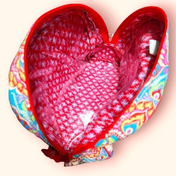 NWT Vera Bradley Folkloric Foral Quilted Bag Large, "Print Paisley in Paradise" - Picture 6 of 6